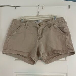 Abercrombie & Fitch Women's Beige Cargo Shorts